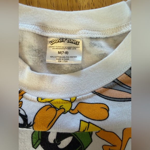 Looney Tunes Sweatshirt All Over Print Bugs Bunny Tweety Etc. Womens Size Medium - Picture 4 of 7